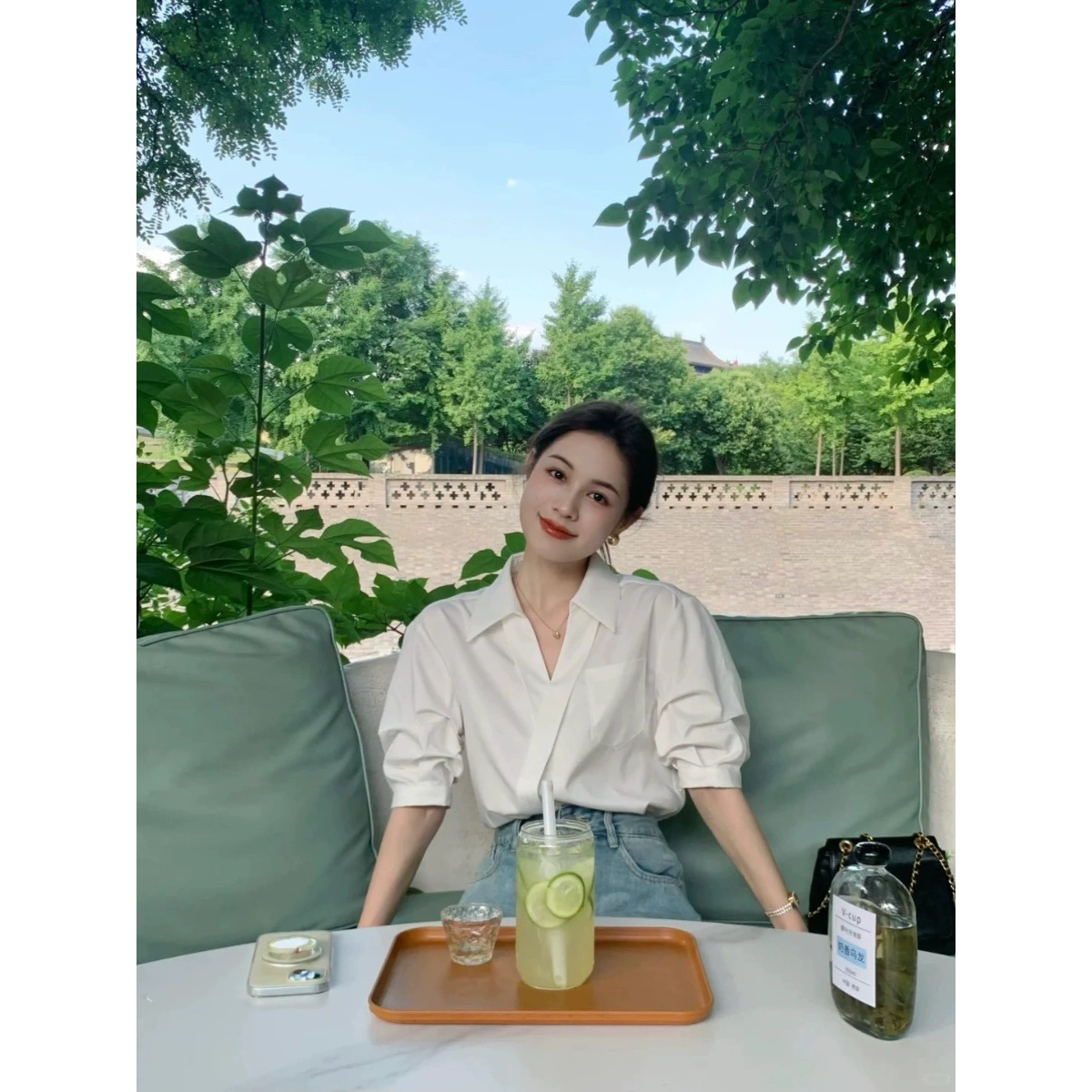 法式高级感V领短袖衬衫夏季休闲女气质轻熟上衣衬衣6587#0.1 到手价¥24.90