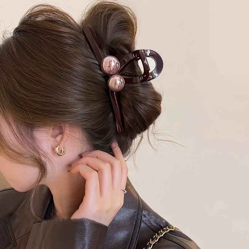 复古咖色珠珠高颜值流行新款大号发夹刘海女生氛围感