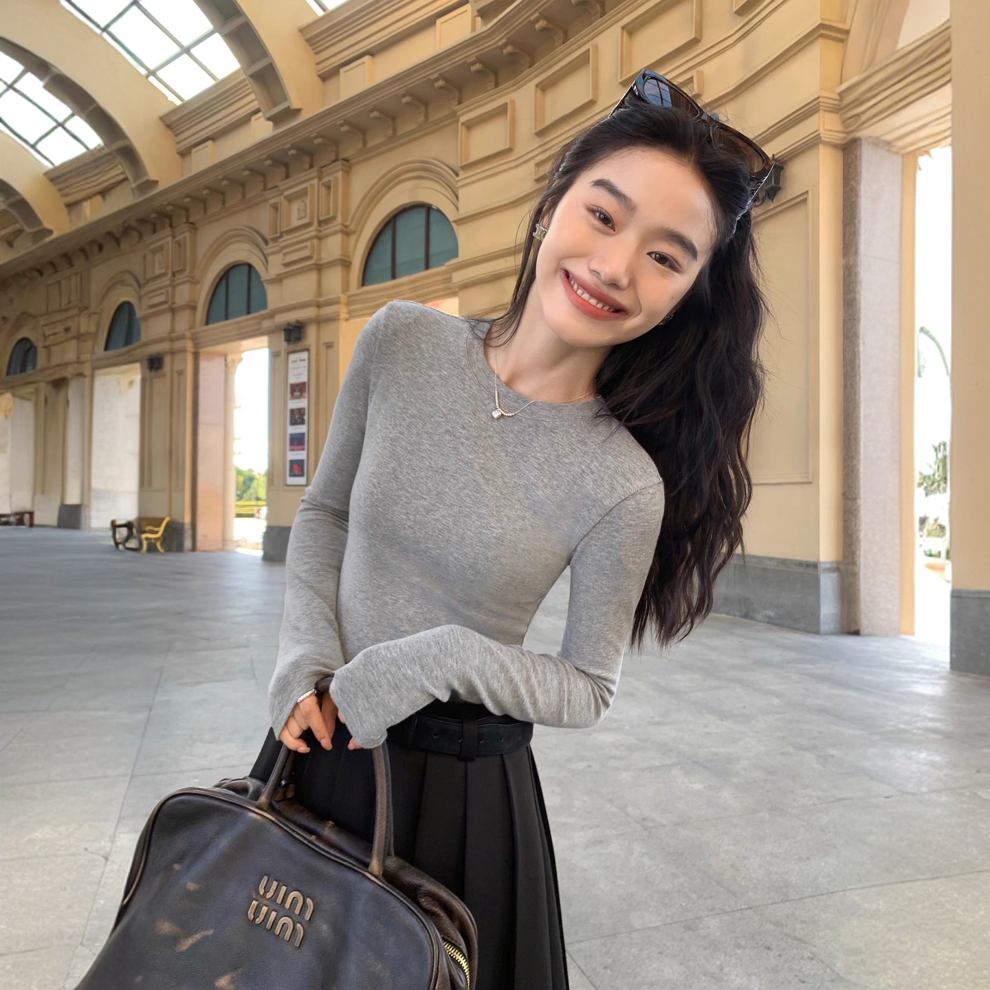 美式灰色针织衫长袖T恤女圆领套头修身显瘦百搭打底衫内搭上衣 到手价¥39.90