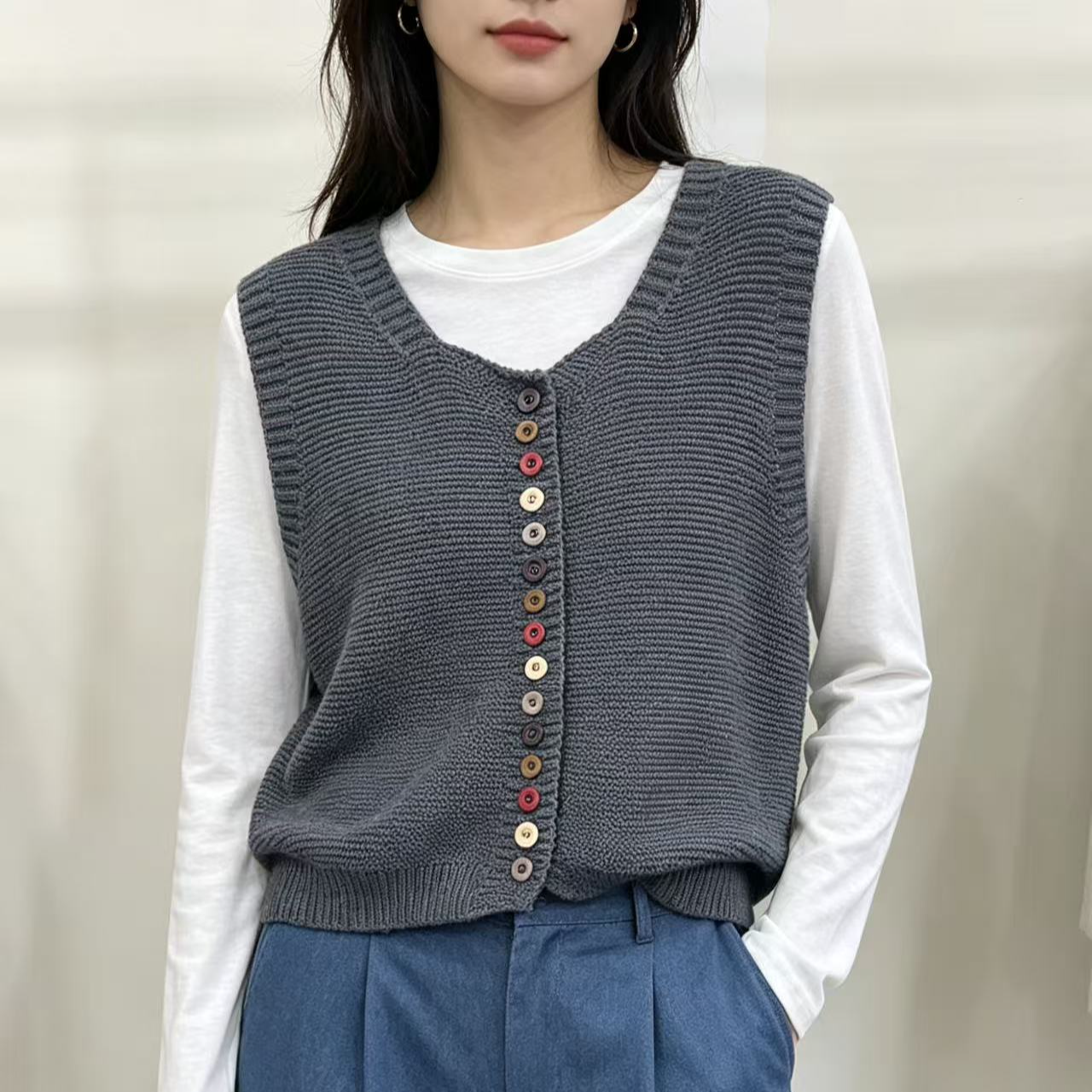 593深灰色针织国风开衫马甲 到手价¥16.99