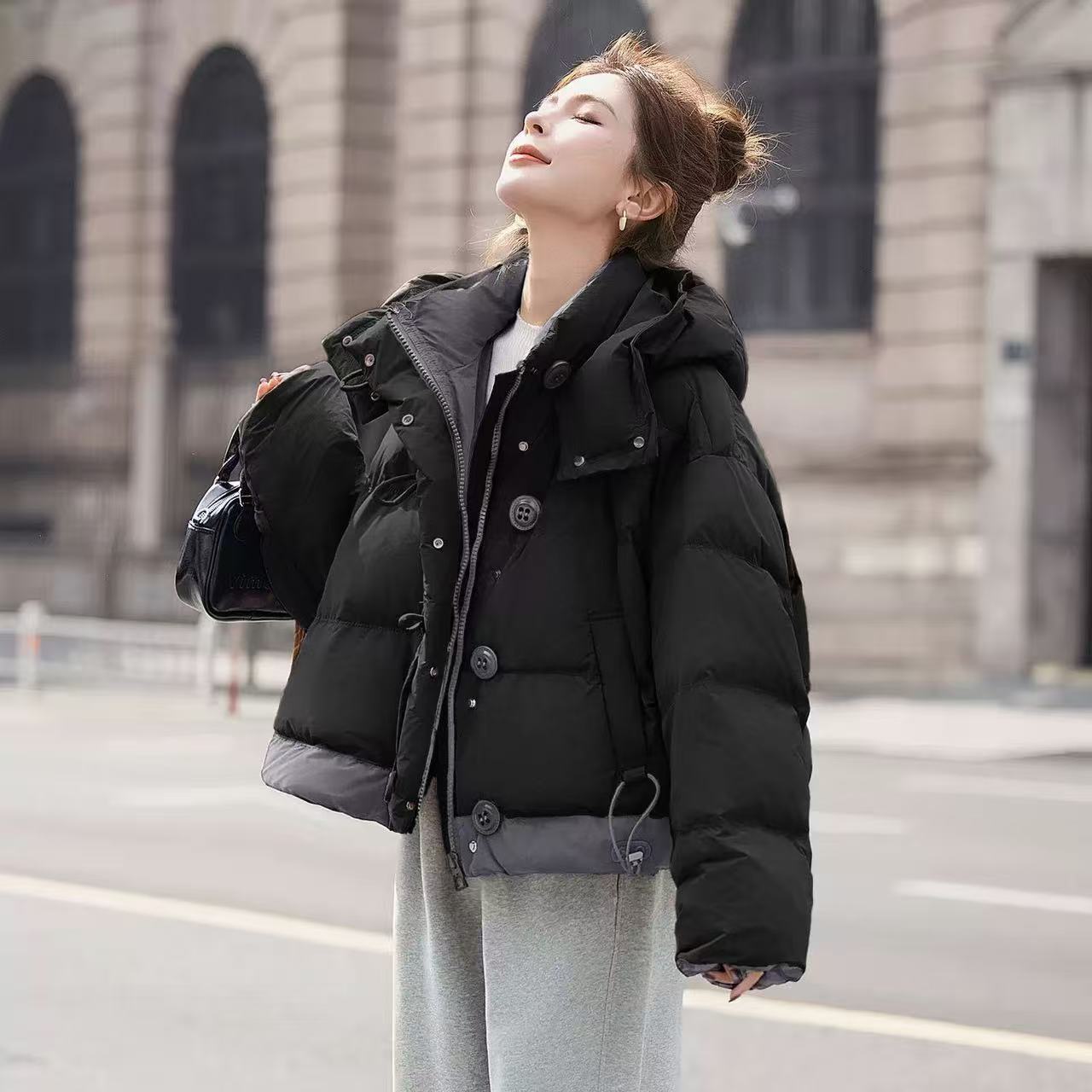 1113冬季新款韩版宽松撞色短款连帽棉服 到手价¥39.99
