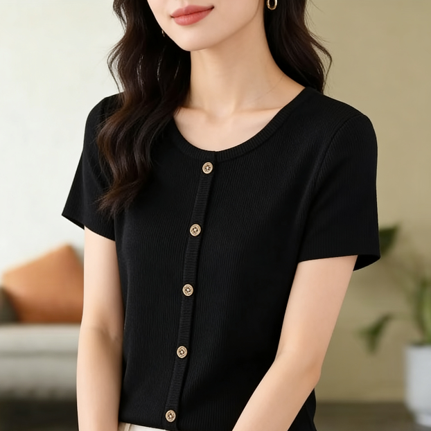 衣颖薇娜夏季圆领T恤黑色短袖女士打底衫宽松有弹性 到手价¥68.00