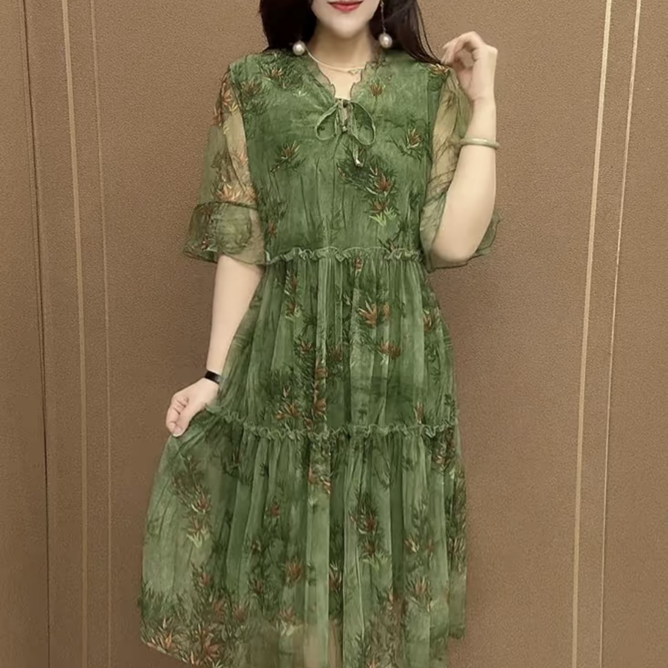 【现货+运费险】夏季新款洋气碎花连衣裙妈妈时尚宽松显瘦中长裙 到手价¥39.90